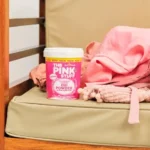 پودر لکه ‌بر لباس پینک استاف Oxi Powder Colours مخصوص لباس‌ های رنگی ۱۰۰۰ گرم